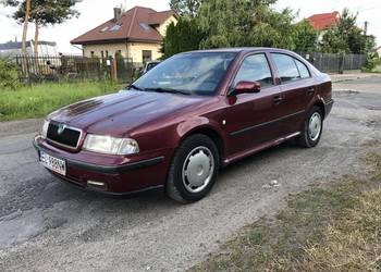 Skoda Octavia 1.6 MPI Sprawna Technicznie Szyberdach Zarejestrowana Łódź