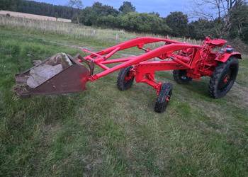 Ciągnik traktor nośnik narzędzi rs09 tur ładowacz
