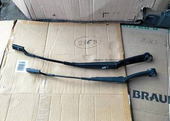 KIA CEED 3  RAMIĘ RAMIONA PRZEDNICH WYCIERACZEK