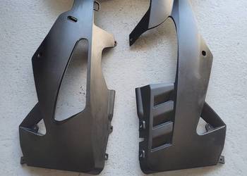 Aprilia TUONO V4 1100 rsv pług owiewka osłona bok plastik mocowanie