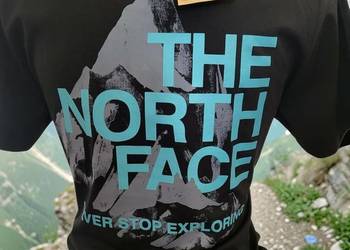 T-shirt bawełniany The North Face, czarny L regular fit