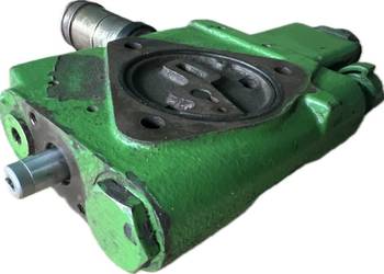 SEKCJA ROZDZIELACZA  JOHN DEERE 6410  AL169789,AL169861