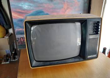 Stary telewizorek zabytek PRL kolekcjoneraki vintage