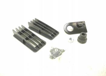 ZAŚLEPKI ZDERZAKA PRZÓD SUZUKI SWIFT ...-2004 / 99000990YC218