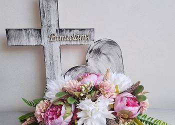 Dekoracja drewniana nagrobna kompozycja stroik na cmentarz
