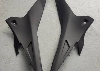 Aprilia TUONO V4 1100 rsv 858834 wypełnienie osłona plastik owiewka