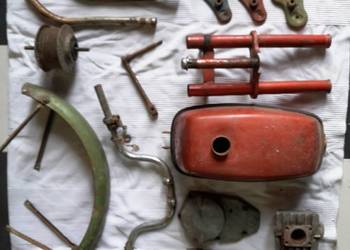 Części romet, w tym zbiornik bak przód błotnik, uszczelki wydech