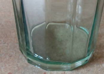 zielone szkło-słoje