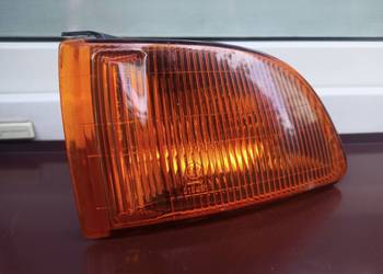Mitsubishi Galant VIII 8 kierunkowskaz kierunek migacz lewy kierowcy