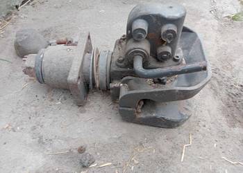 zaczep automatyczny przyczepy John Deutz Case V.Orlandi mocny sworzeń 56mm