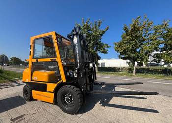 Wózek widłowy 2.5T duplex LPG z kabiną