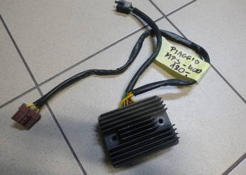 Regulator napięcia PIAGGIO MP3-400