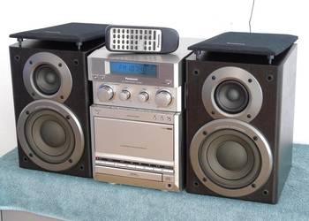 Wieża Panasonic SA-PM20 pilot kolumny CD AUX radio. DOSTAWA