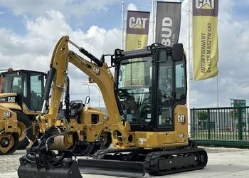 FABRYCZNIE NOWA MINIKOPARKA CATERPILLAR 302 CR