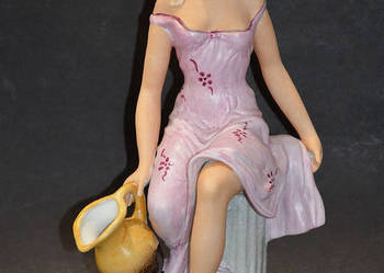 Porcelana Roceram figurka LUCY z dzbanem, mat, 31cm Porcelana Roceram figurka LUCY z dzbanem, mat, 31cm