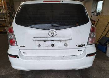 Toyota Corolla Verso 2 całą na części