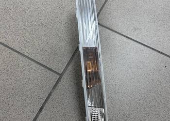 Kierunkowskaz lewy przedni vw passat b6
