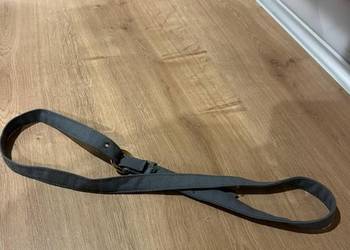 Materiałowy pasek z złotym zdobieniem S/M