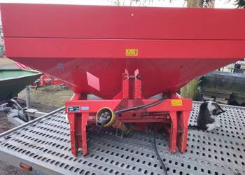 Rozsiewacz RAUCH MDS 932 D 900l. + nadstawka 400 l. (amazone, bogballe)