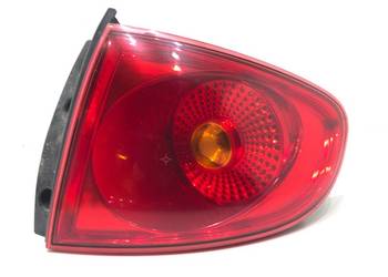 LAMPA PRAWY TYŁ SEAT ALTEA Minivan ŚWIATŁO TYLNA, PRAWA