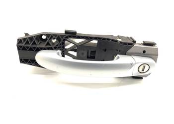 KLAMKA ZEWNĘTRZNA LEWY PRZÓD VW CADDY IV Inny SREBRNY