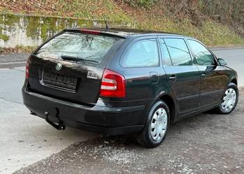 SKODA * OCTAVIA * 2.0TDI * HAK * XENON * BEZWYPADKOWY * BEZ KOROZJI *