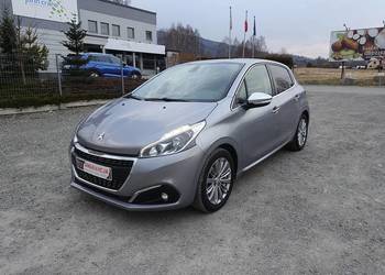 PEUGEOT 208 1.2T 110KM LIFT AUTOMAT NAWIGACJA  BEZ KOROZJI