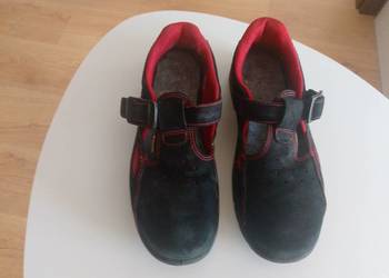 Sprzedam buty skórzane zamszowe
