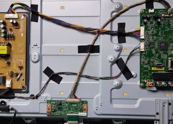 Toshiba 32W2433D zbita matryca
