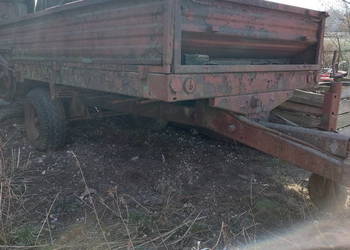 Rozrzutnik obornika przyczepa