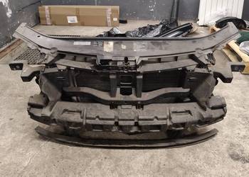 Pas przedni Volkswagen Passat B6.