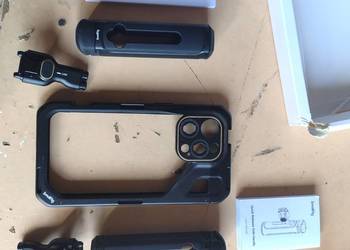 Zestaw do iPhone 15 Pro do filmowania SmallRig 4407 klatka z uchwytami