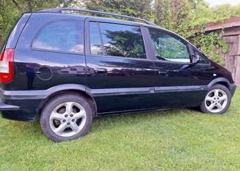Opel Zafira 2.2 DTi