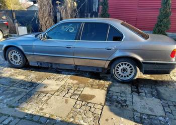 Bmw e38 2.5 tds na Części