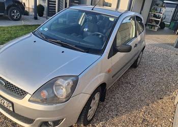 Sprzedam ford Fiesta 2007 1.3 benzyna