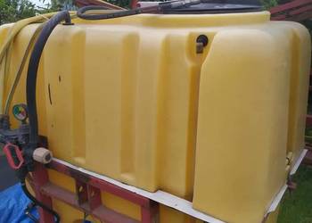 Opryskiwacz 16m, 800L