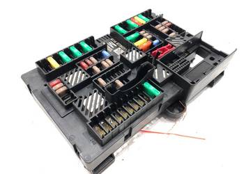 SKRZYNKA BEZPIECZNIKÓW BMW G01 8795478 SUV 2.0 190KM MODUŁ