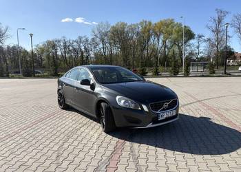 Volvo S60 2.4 D5 205km bi-turbo R-Design Automat 6-cio biegowy
