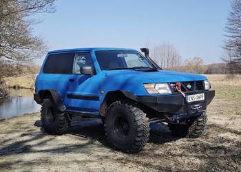 Nissan Patrol Y61 2.8 TD 4x4, lift 5 cali, opony 38, wyciągarka