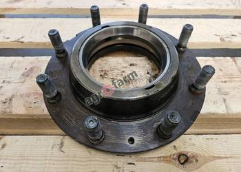 Piasta koła Valtra N111, N121, N141