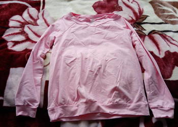 Śliczna bluza rozmiar S kolor różowy