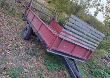 Rozrzutnik jednoosiowy 2.5-3t