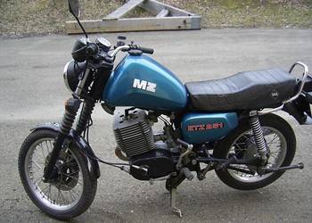 MZ etz 251 z 1989roku zarejestrowana