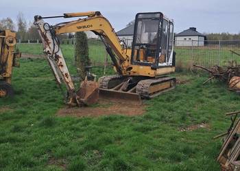 Koparka TAKEUCHI TB 045