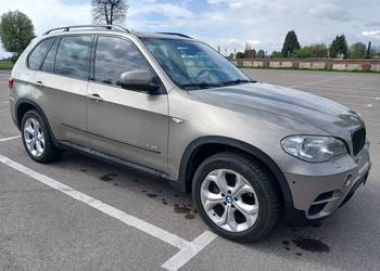 BMW e70 BMW x5 panorama  skóra navi 7 osobowa lift kamera czujniki full