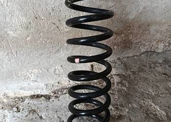 Sprężyna tył Ford Kuga Mk l