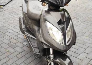 Skuter 49 cm³ • 2T • zarejestrowany • gotowy do jazdy
