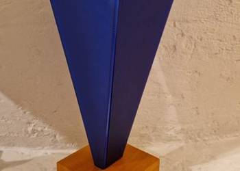 Oryginalny WAZON z firmy Biesse  design włoski  tworzywo szafirowe jak nowy