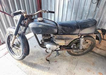 WSK 125 plus parę dodatkowych części