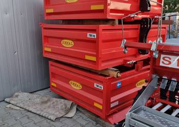 Skrzynia transportowa z kiprem ręcznym lemiesz 180cm  RENAL